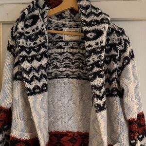 Abercrombie & Fitch Black, White, and Red Women's Cardigan